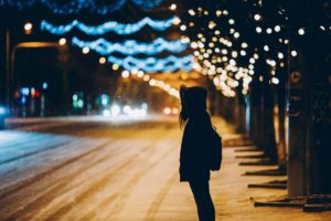 「人生に飽きた」「いつまでこれが続くんだろう」そう思う原因と対処法