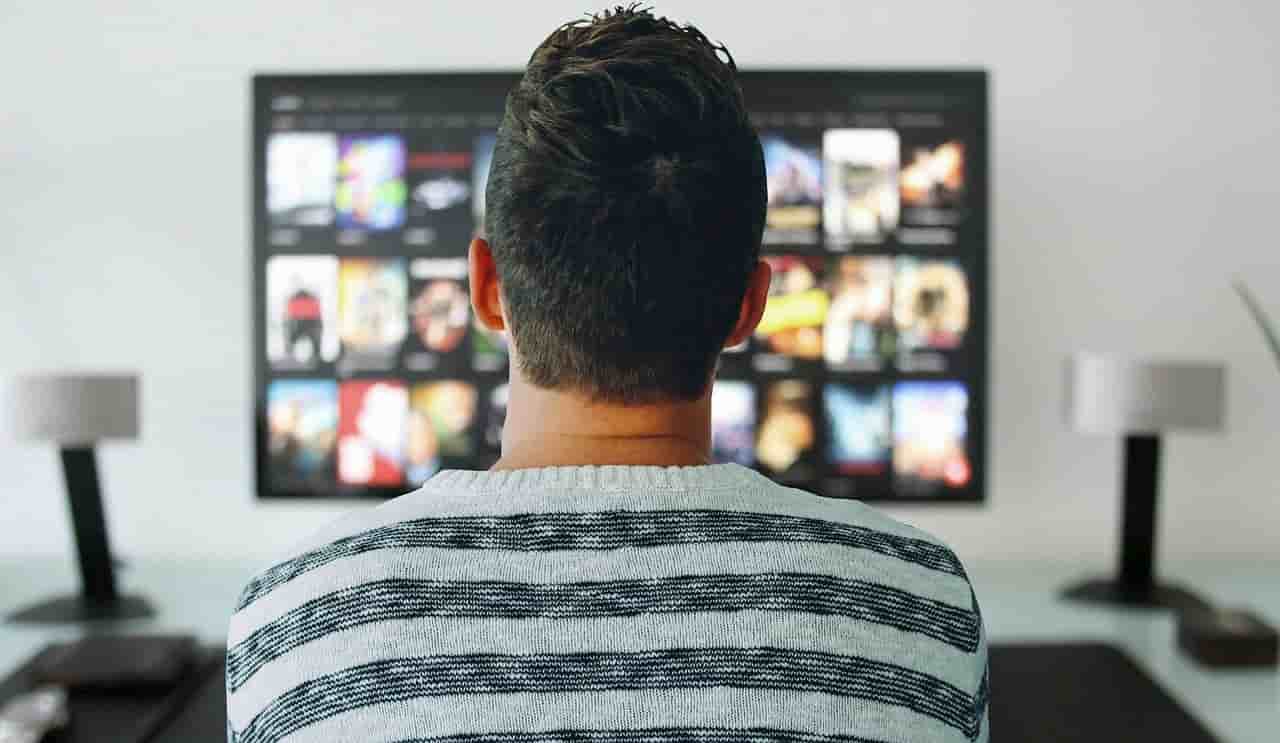 映画を観る